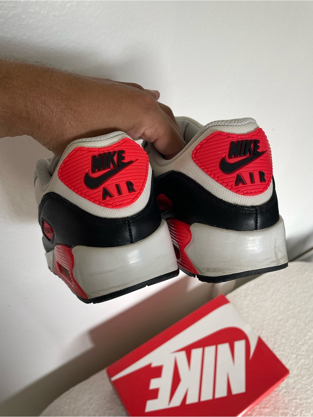 Nike Air Max 90 — Infrared Gore-Tex Sneakers - Picture 9 of 11